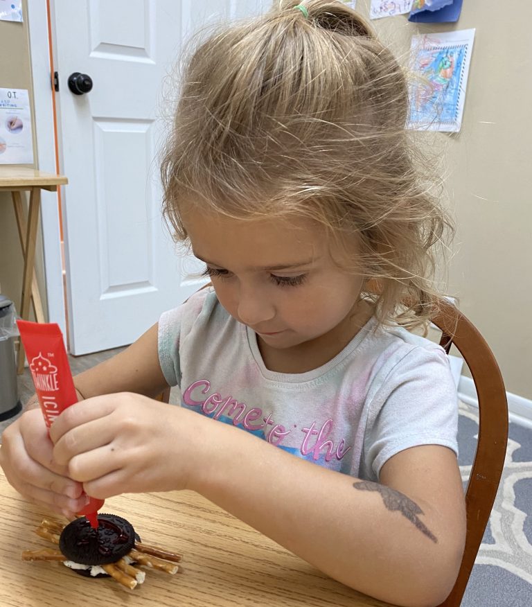 Making-a-Spider-Sandwich-768x876